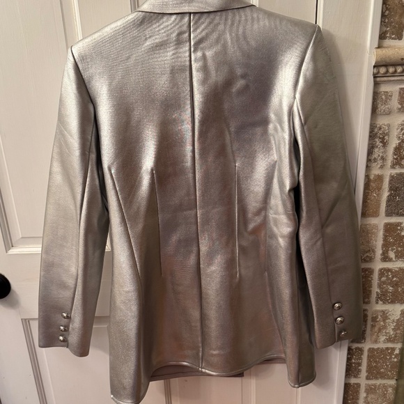 Gorgeous NWT Karen Millen Figure Form Bandage Knit Foiled Blazer Silver. Size: M - Picture 2 of 4